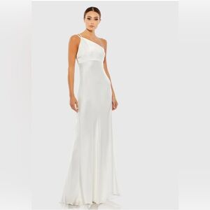 Ieena for MacDuggal One Shoulder Double Strap Satin Gown NWT Size 6